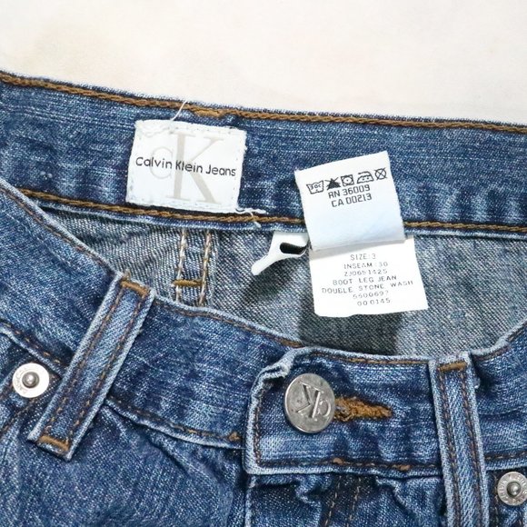 VTG CALVIN KLEIN Denim Cut-off Shorts Sz 3 - Picture 8 of 12